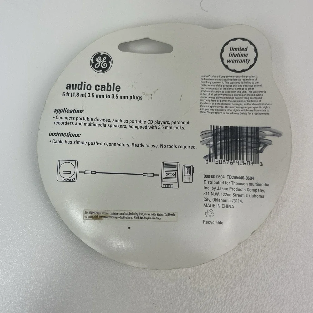 GE Audio Cable 6ft 3.5 mm Jacks Universal Push On Connectors